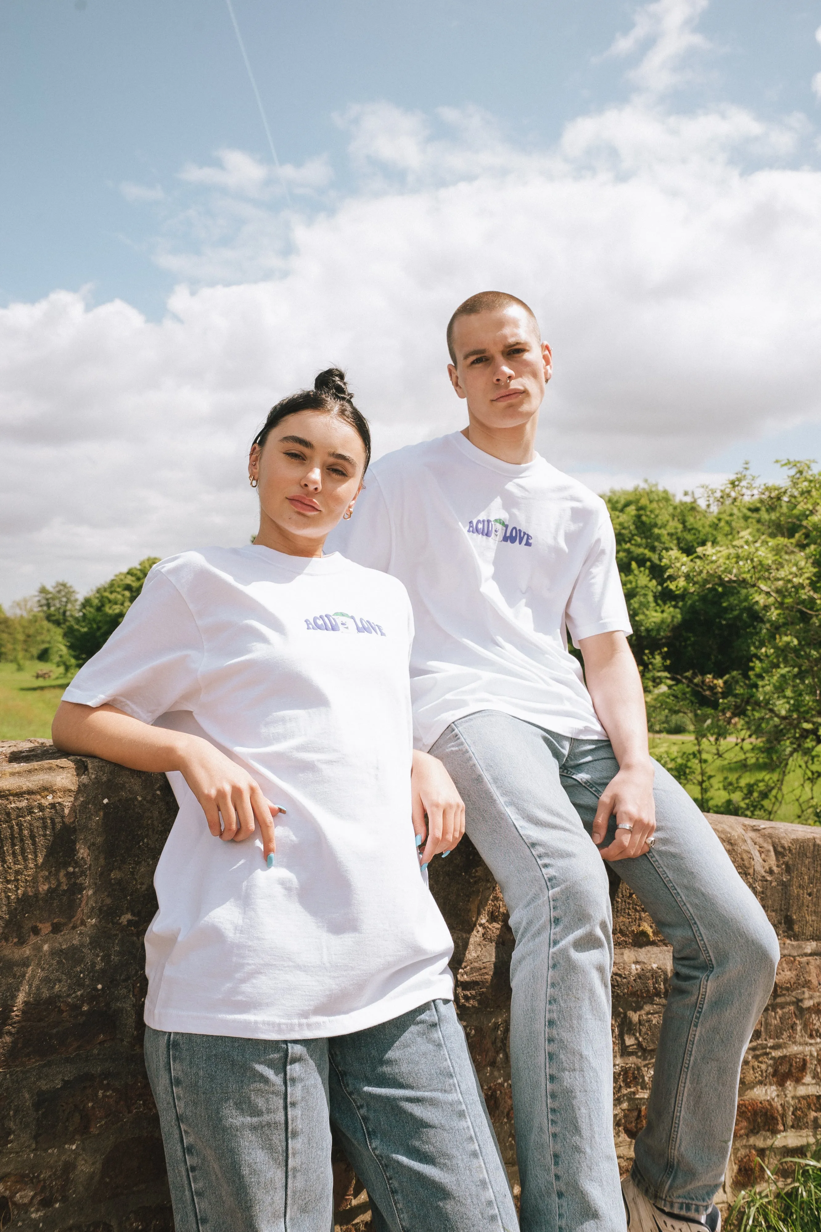 ACID LOVE 0.06 'Journey' Tee - White