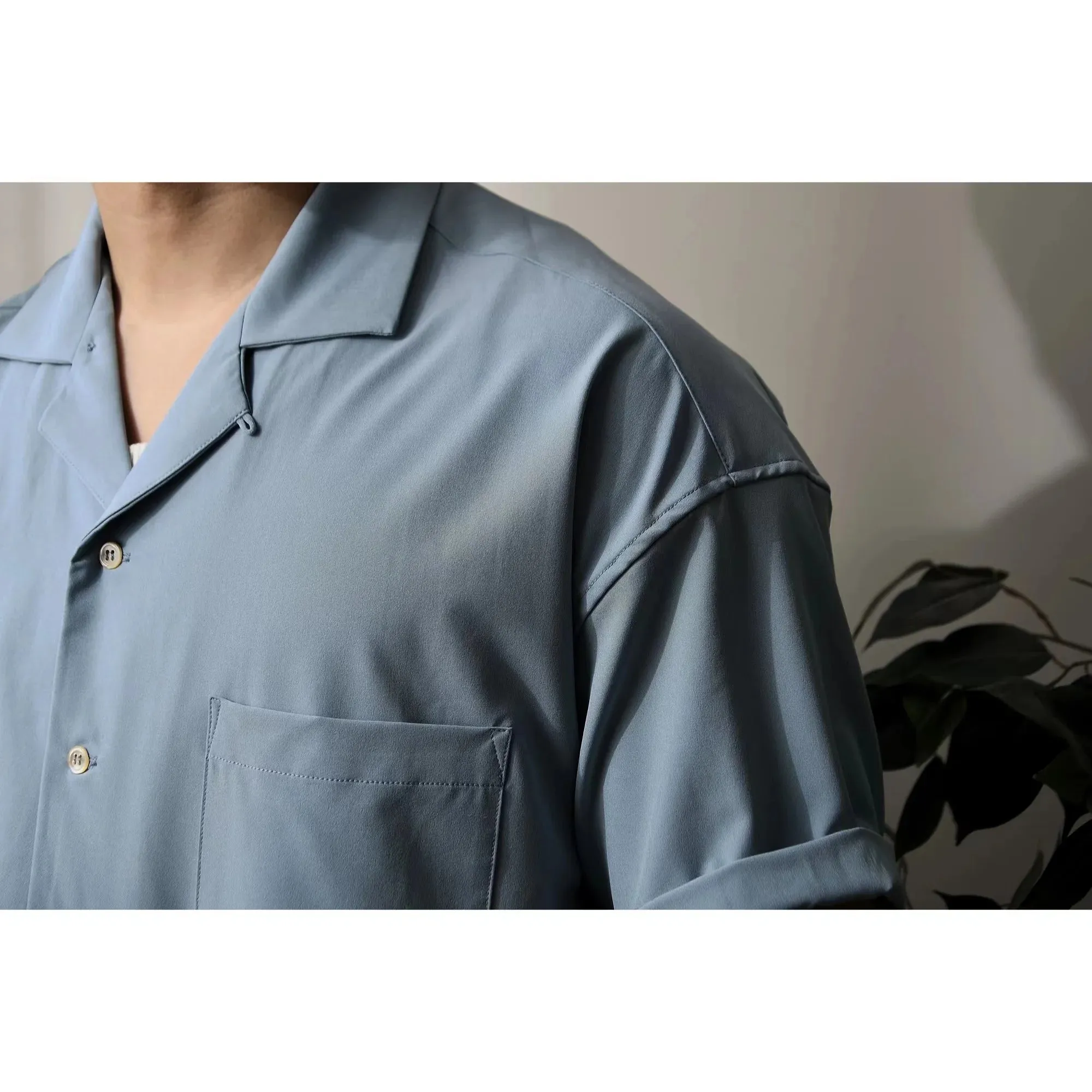 Men's Cuban Collar Shirt - Loose Fit Short Sleeves - Cool Feeling Vintage Tees