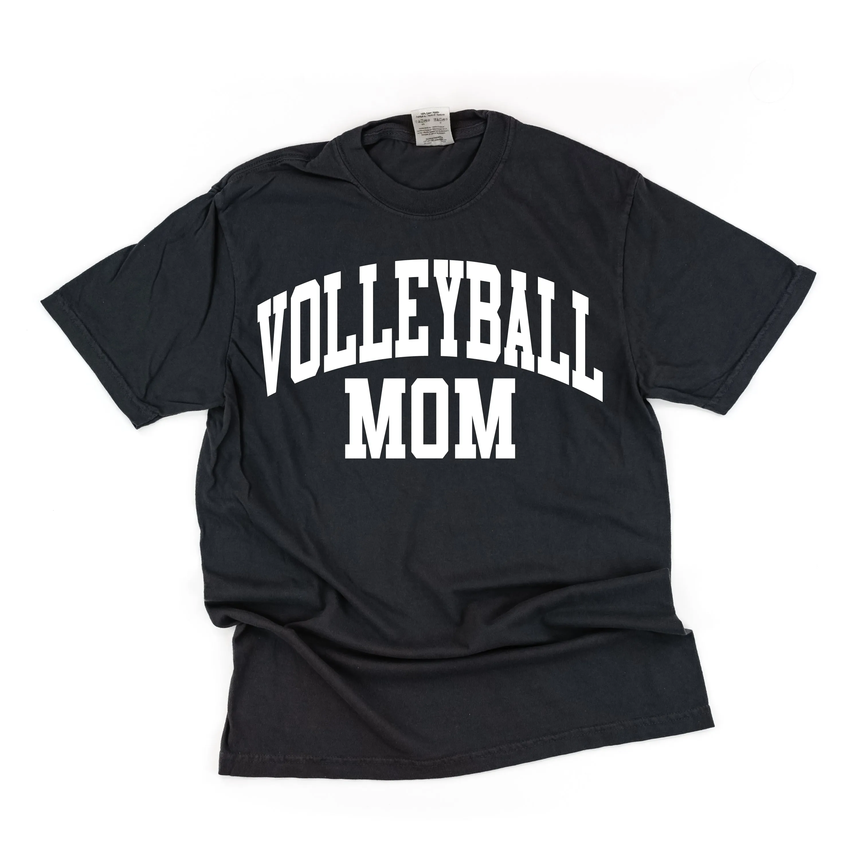 Varsity Style - VOLLEYBALL MOM - SHORT SLEEVE COMFORT COLORS TEE